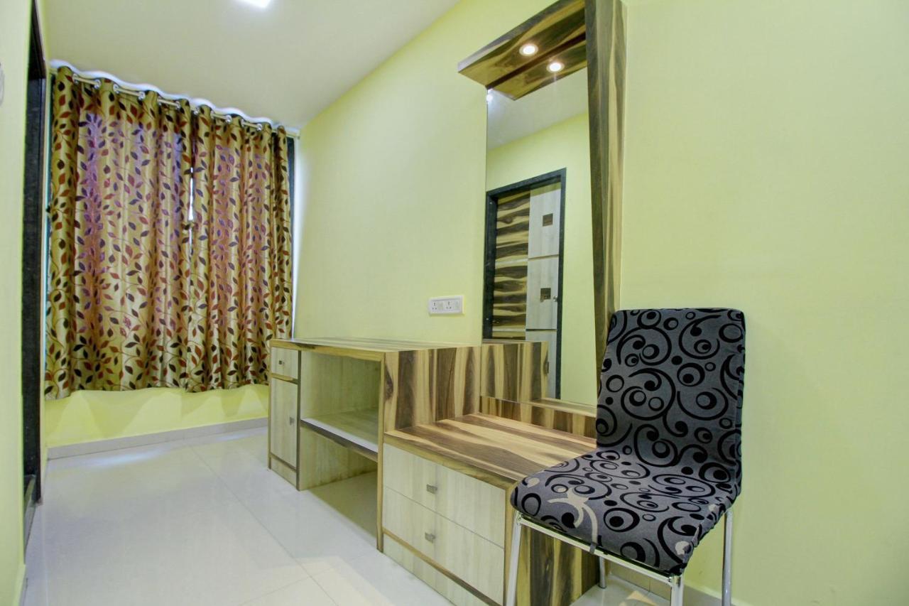 Oyo 7131 Amrita Hotel 3*