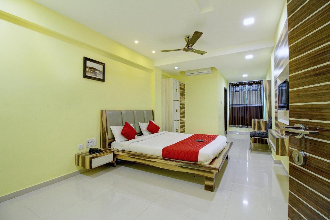 Oyo 7131 Amrita Chennai